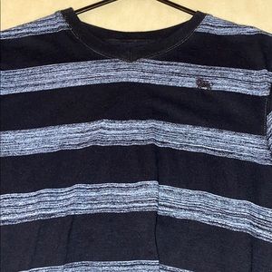 Boys XL Old Navy V-Neck, black/white stripes